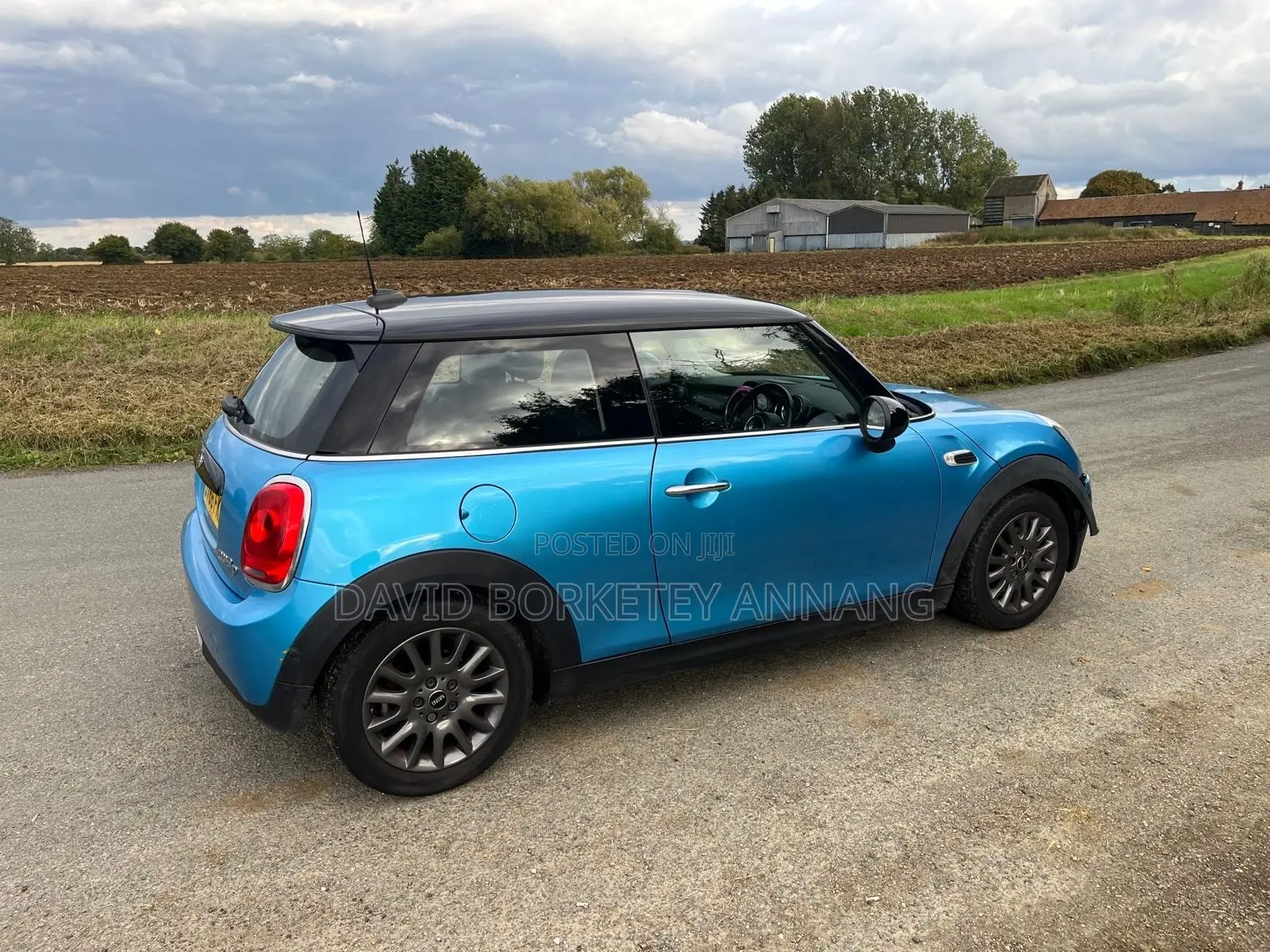 Mini Cooper 2017 Blue