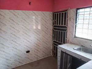 2bdrm House in Survivorestatex, Tetegu for rent