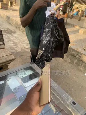 Apple iPhone 11 Pro Max 256 GB Gold