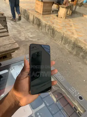 Apple iPhone 11 Pro Max 256 GB Gold