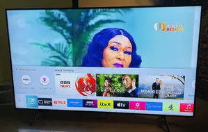 UK Used Samsung Crystal 4K UHD HDR Smart Digital 65 Inches