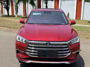 BYD Song Pro DM-i 2019 Red