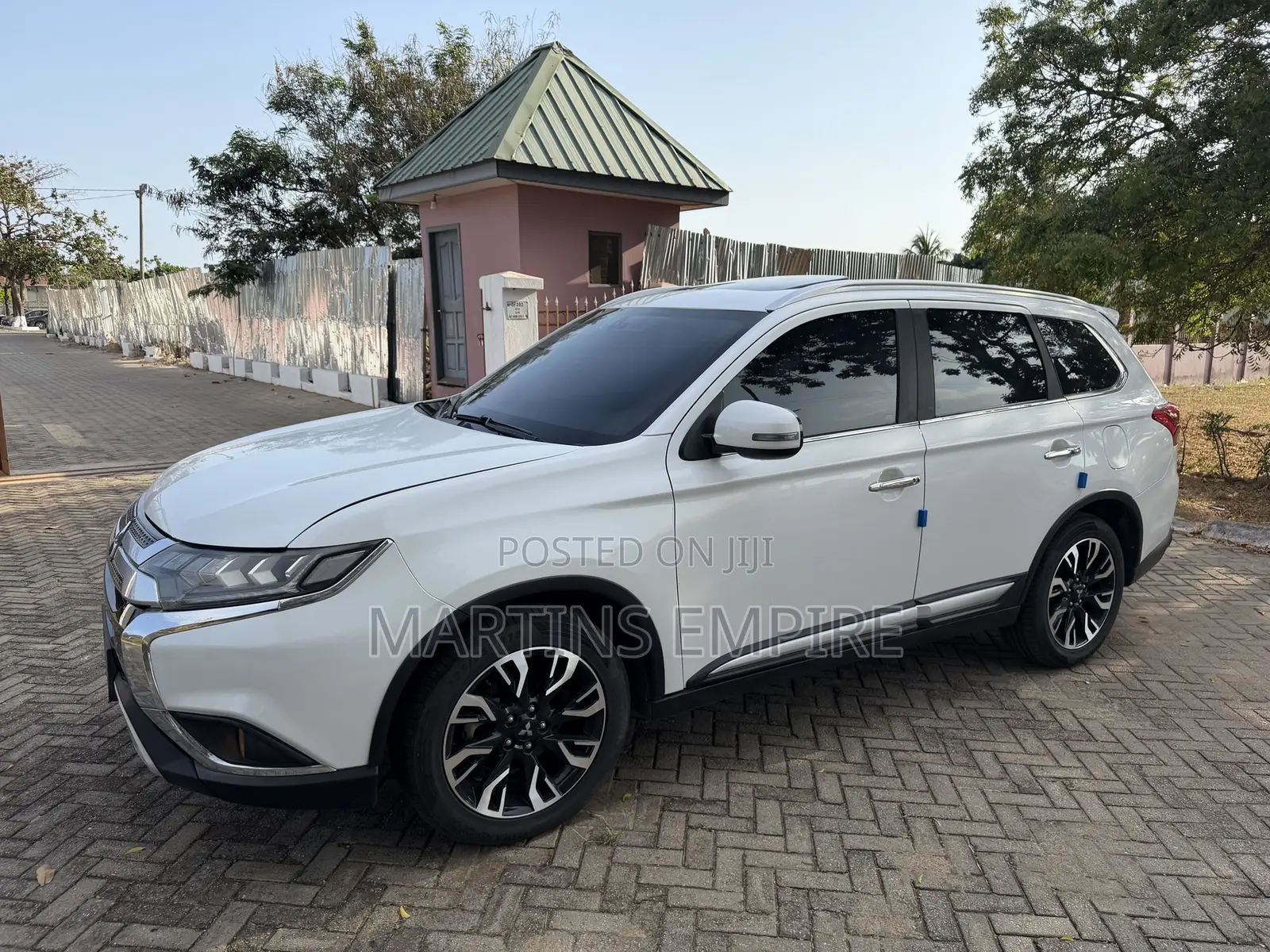 Mitsubishi Outlander SEL AWC 2019 White