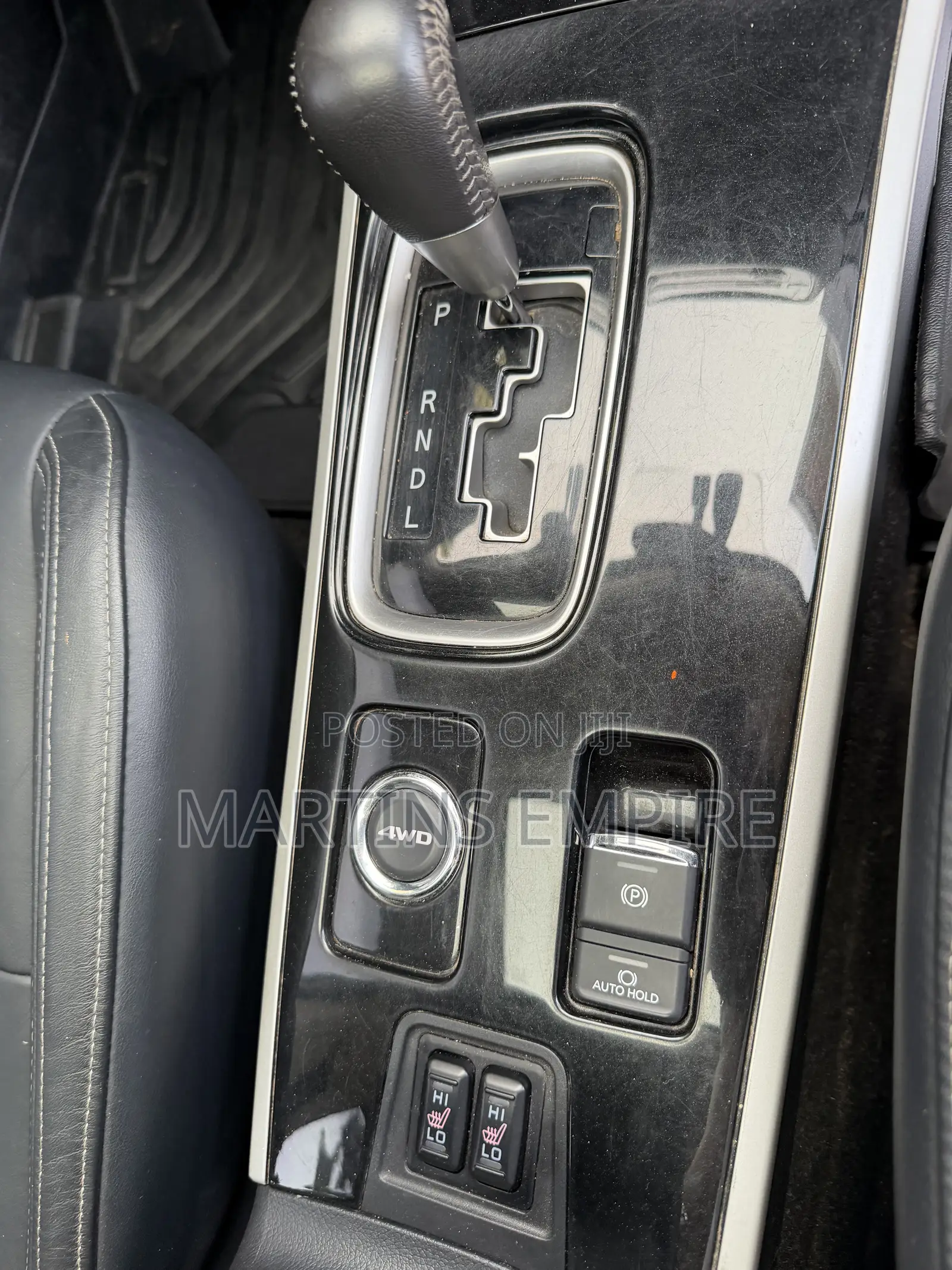 Mitsubishi Outlander SEL AWC 2019 White