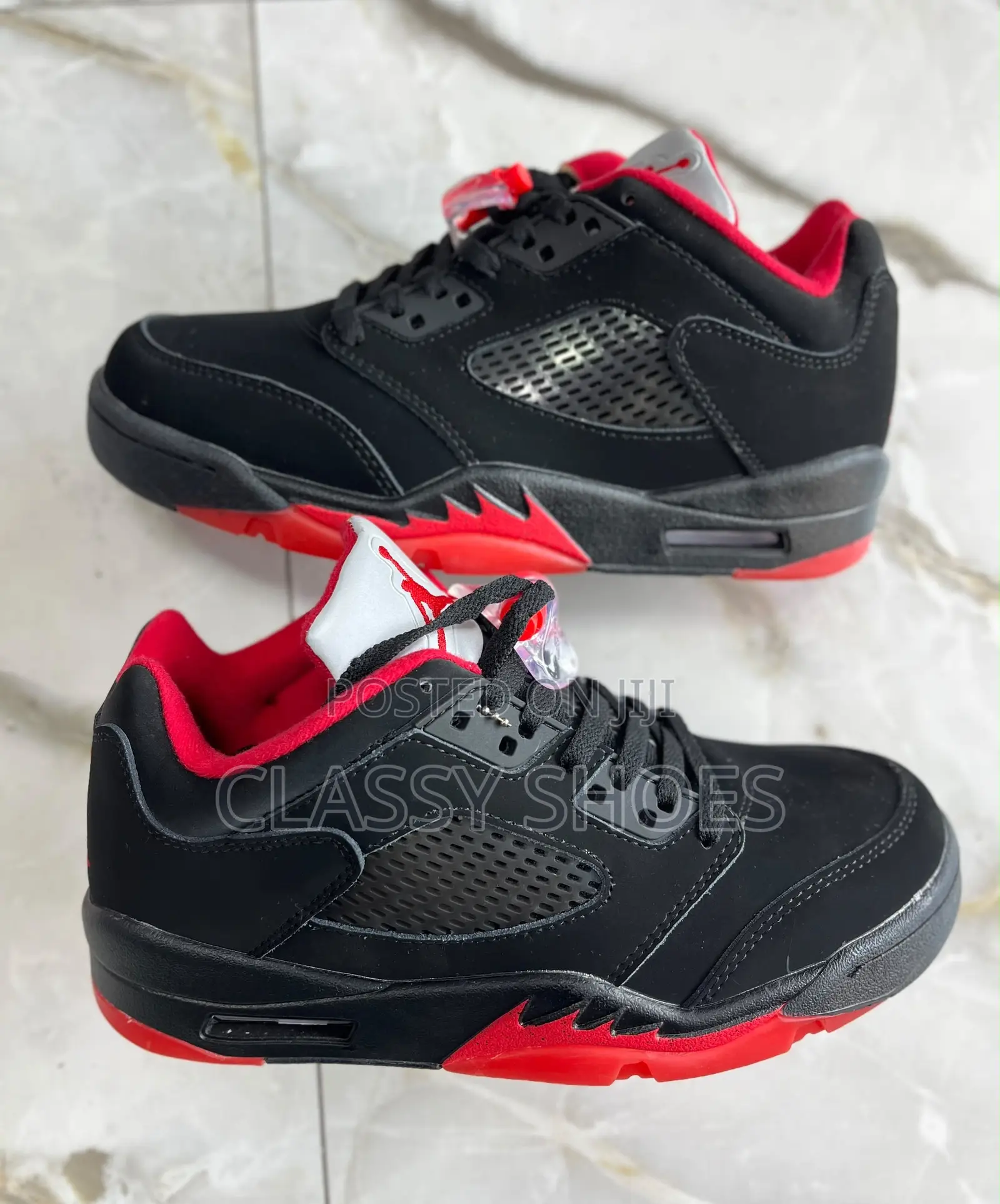 Airjordan 5 Low Black and Red