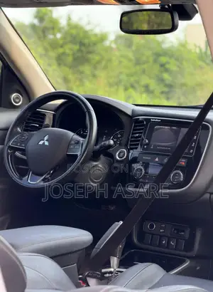 Mitsubishi Outlander SEL AWC 2019