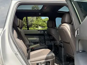 Li Auto L9 1.5 Hybrid AWD 2022 Silver