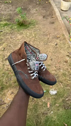 Vans Sneakers