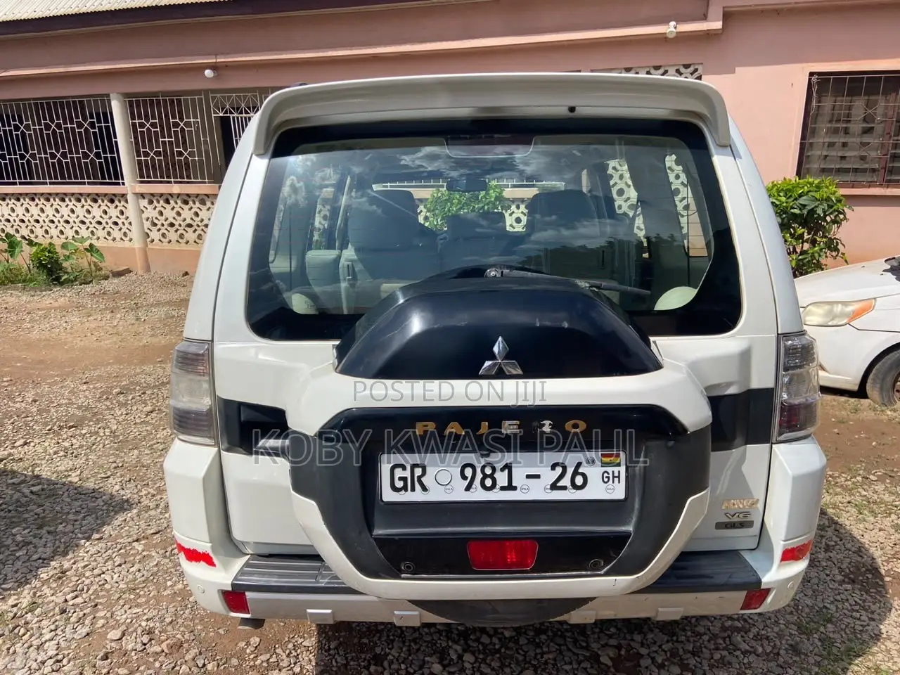 Mitsubishi Pajero V90 3.0 V6 GLS/GLX 2016 White