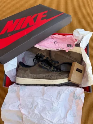 Travis Scott X Jordan 1 Low Mocha