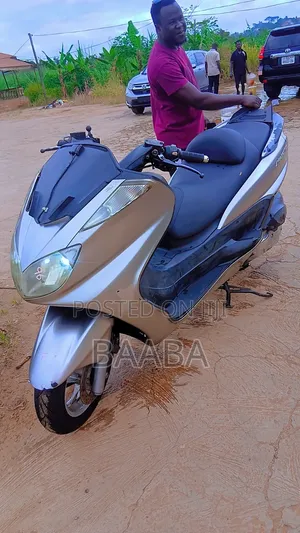 Yamaha Majesty 2019 Silver