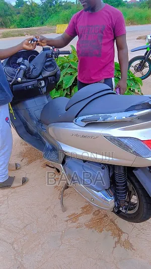 Yamaha Majesty 2019 Silver