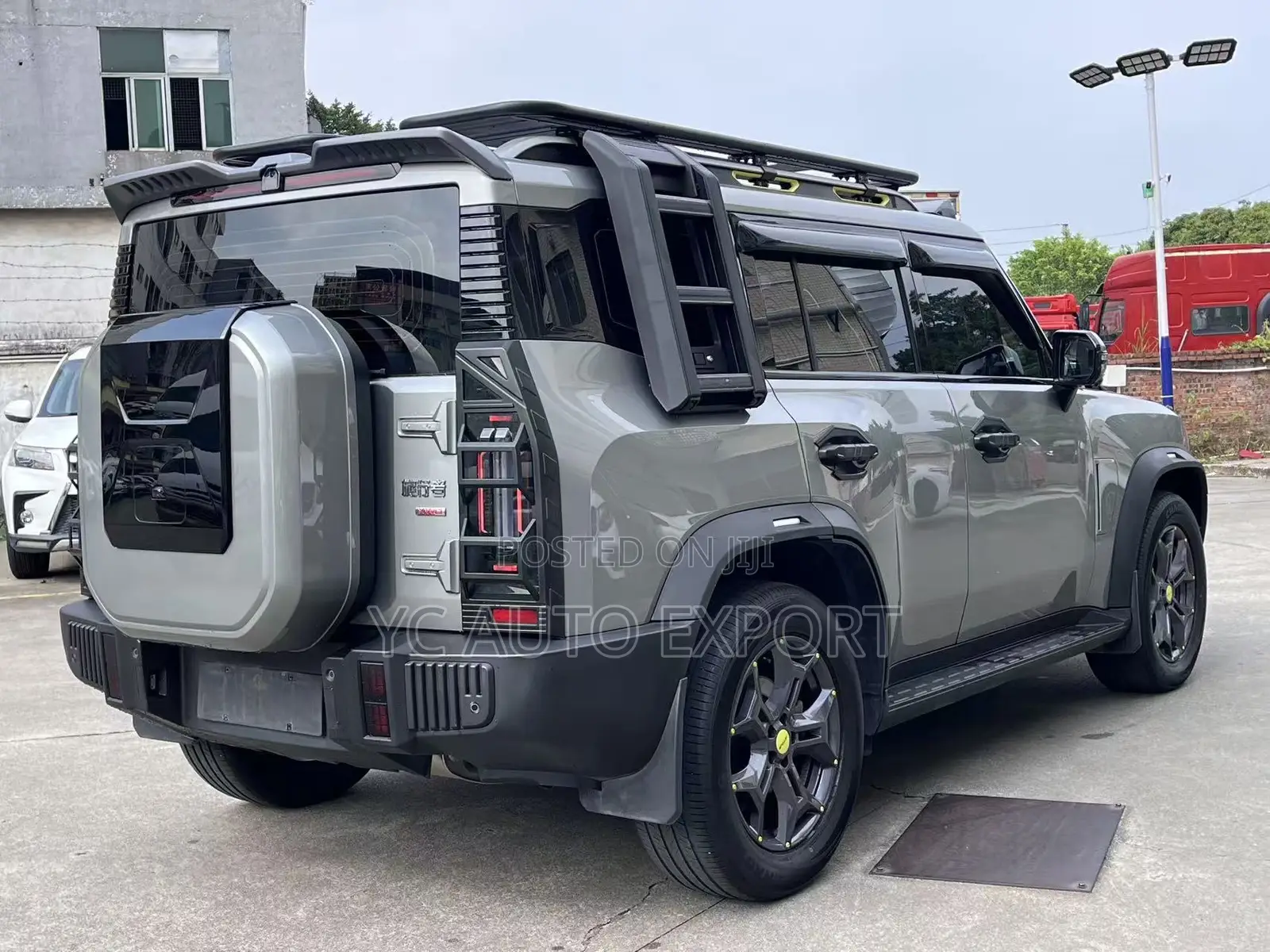 Jetour T2 2.0 Petrol AWD 2024 Gray