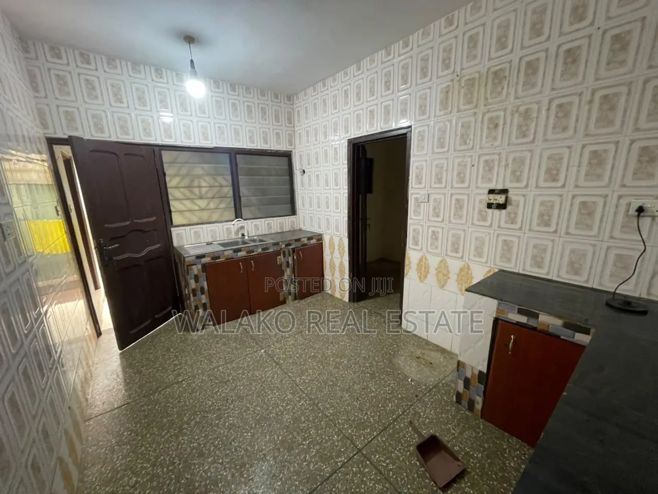 2bdrm Apartment in Awoshie for rent