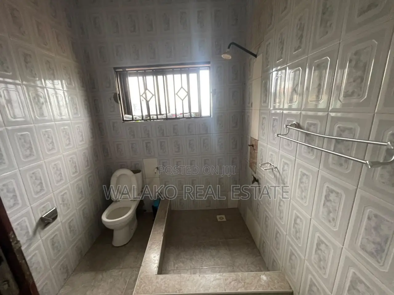 2bdrm Apartment in Awoshie for rent