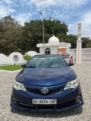 Toyota Camry 2014 Blue