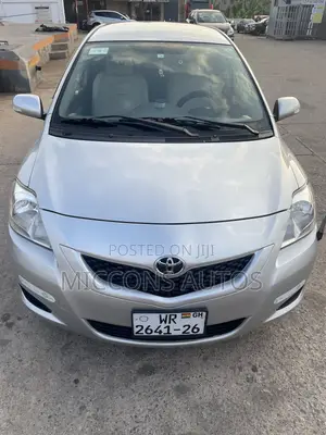 Toyota Belta 2010 Gray