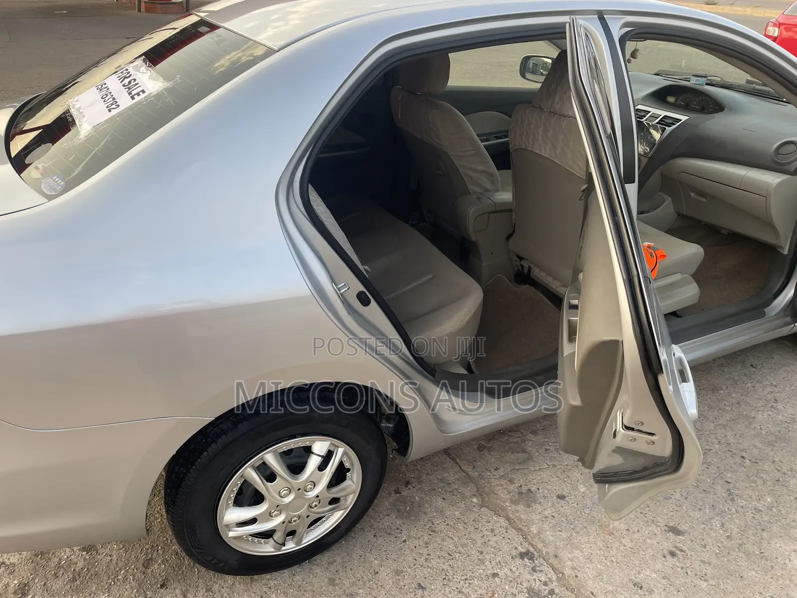 Toyota Belta 2010 Gray