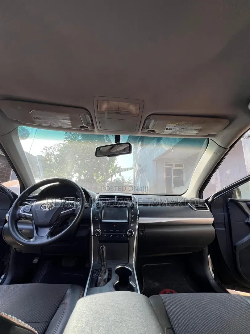 Toyota Camry 2017 Black