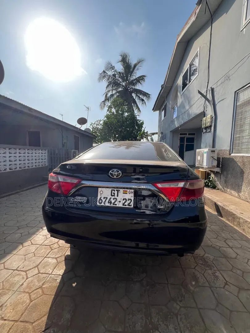 Toyota Camry 2017 Black