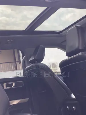 Ford Explorer 2021 Silver