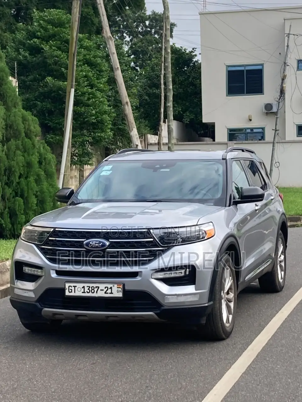 Ford Explorer 2021 Silver