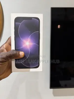 New Apple iPhone 17e 256 GB Black