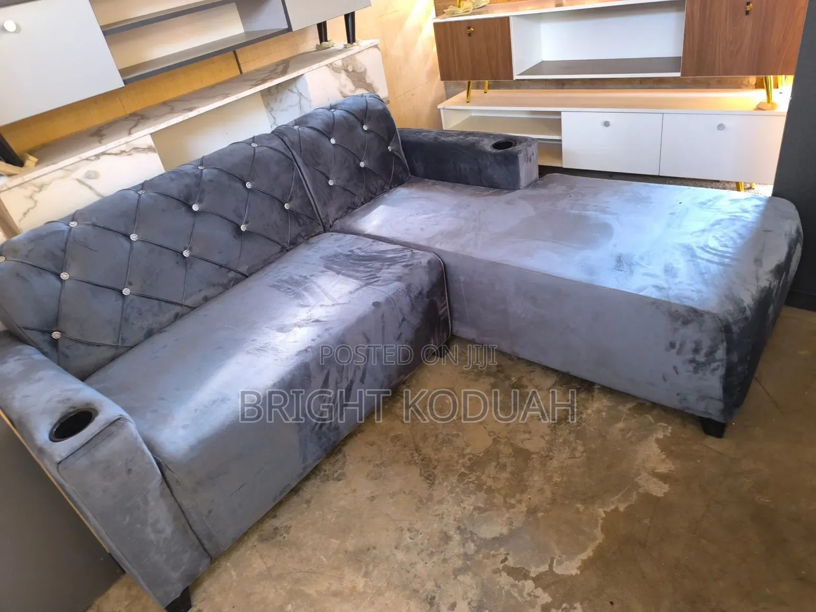 Culved Batten Gray Sofa