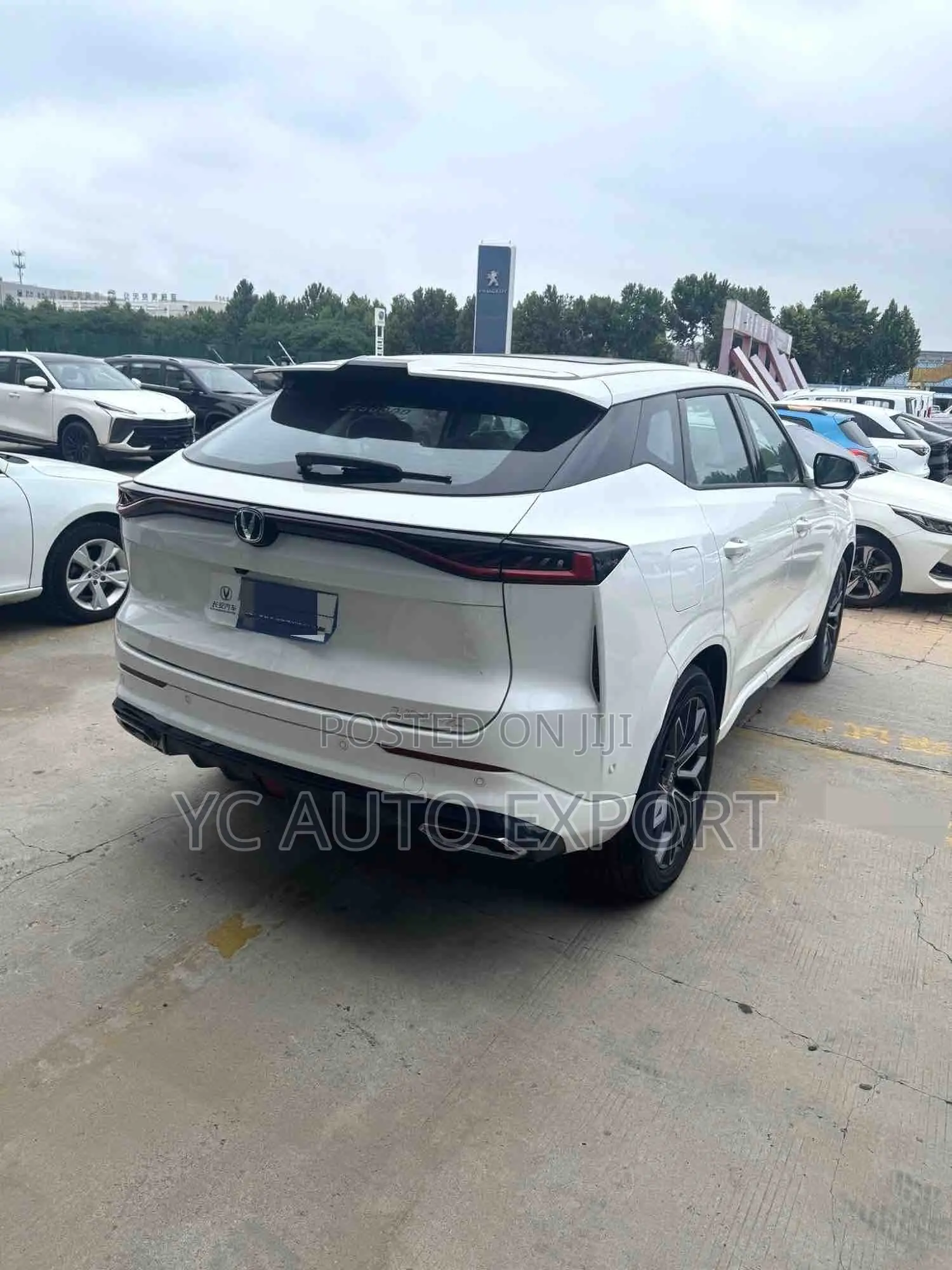 New Changan UNI-Z iDD Premium 2025 White