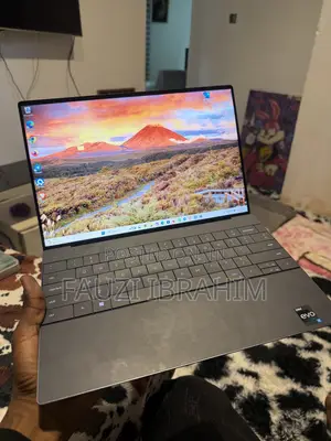 Laptop Dell XPS 13 32GB Intel Core i7 SSHD+SSD 512GB