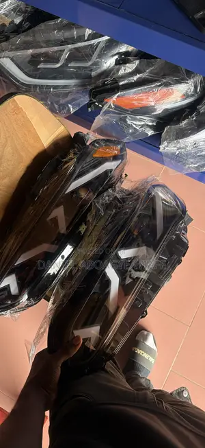 Civic 2023 Headlights (Upgraded/Spec)