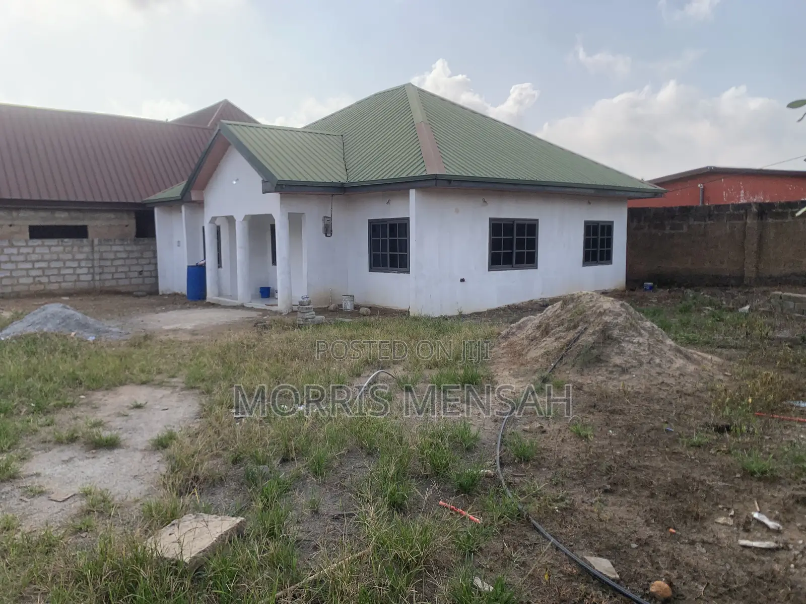 2bdrm House in Morris Property, Ablekuma for sale