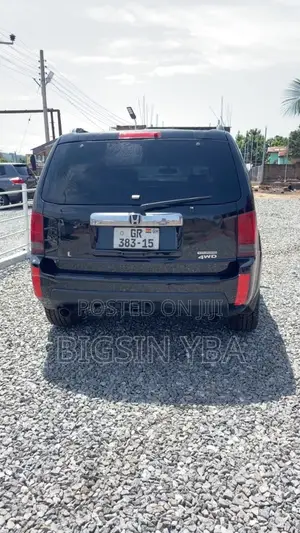 Honda Pilot Touring w/RES/Navi 4WD (3.5L 6cyl 5A) 2012 Black