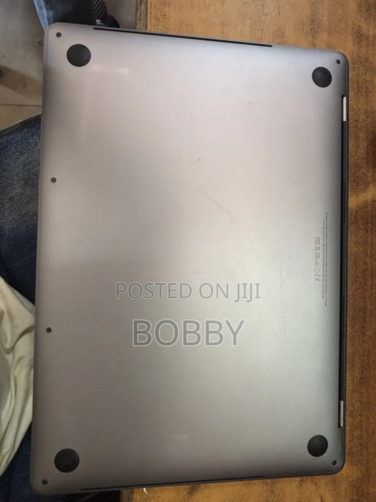 Laptop Apple MacBook Pro 2017 8GB Intel Core i5 SSD 256GB