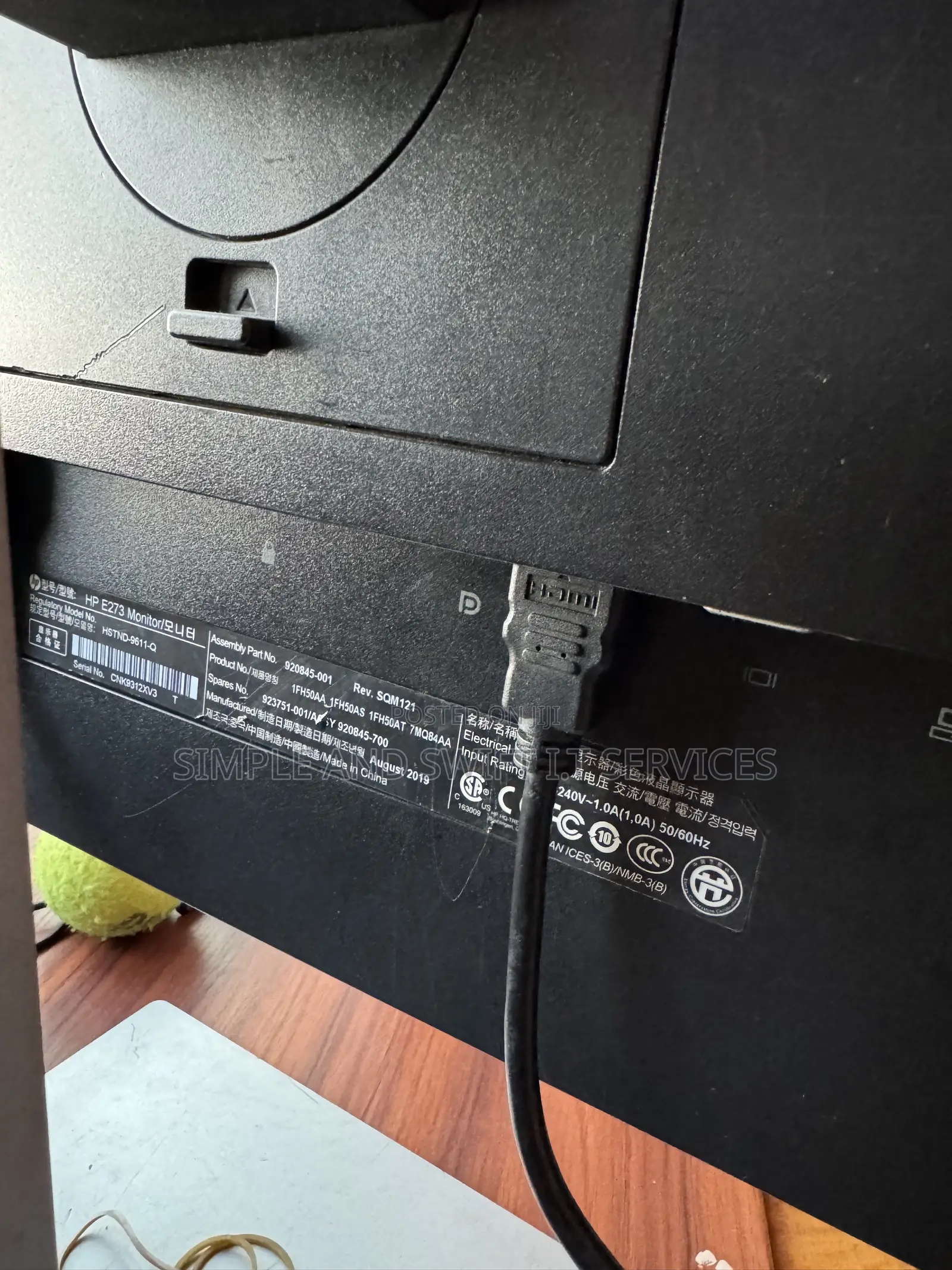 27” HP E273 Monitor With LINES on Screen