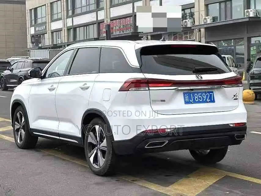 Changan X7 Plus 1.5 Turbo DCT FWD 2024 White