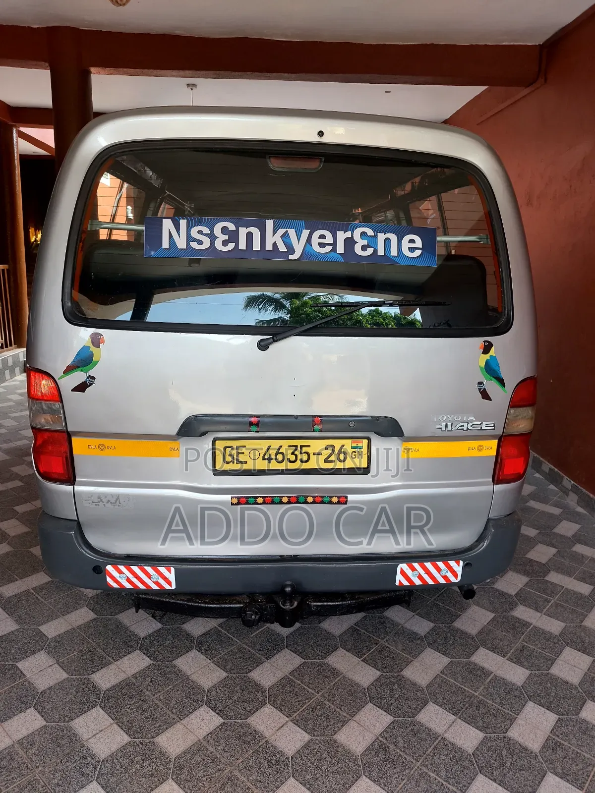 Toyota Grand HiAce 2002 Silver