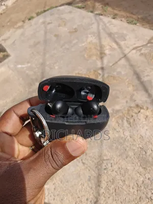 OnePlus Buds Pro 3