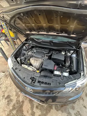 Toyota Camry L 4dr Sedan (2.5L 4cyl 6A) 2014 Gray