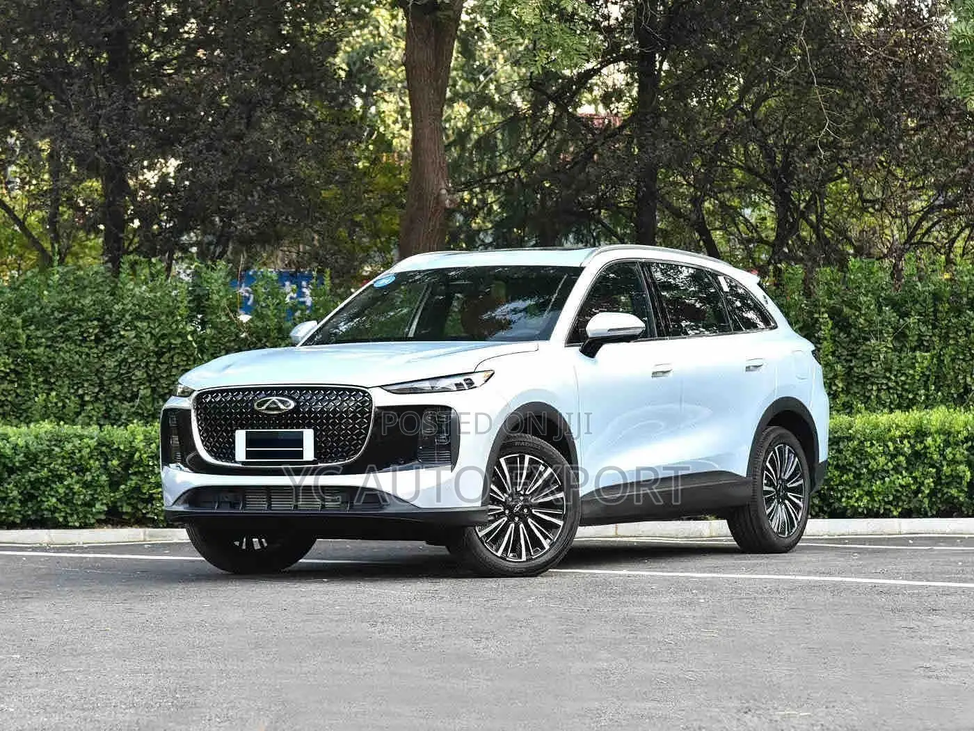 New Chery Tiggo 8 2025 White