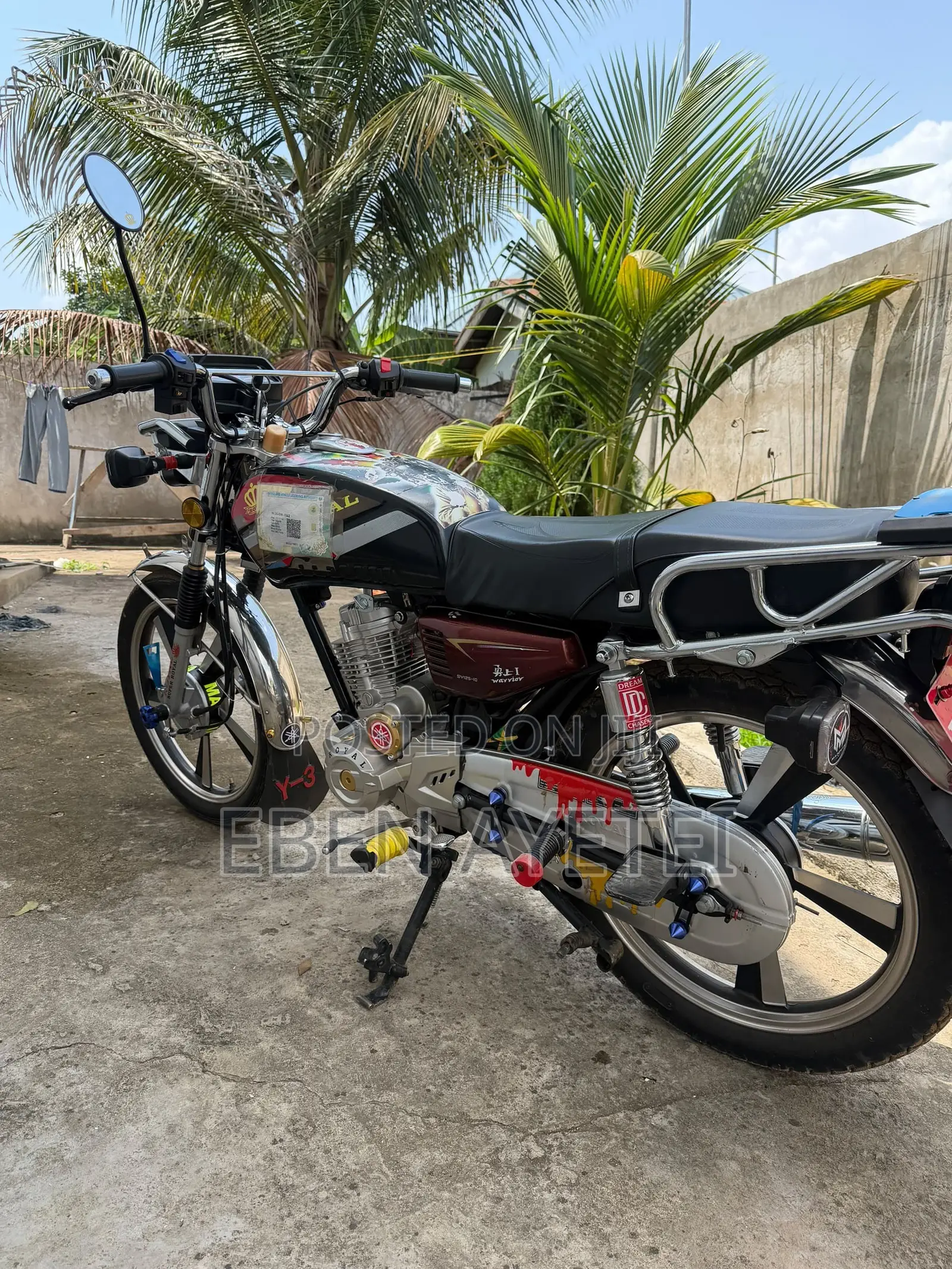 New Royal RY125 2026 Black