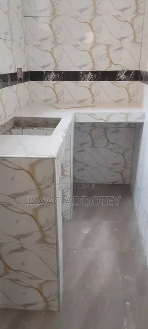 1bdrm Apartment in Sakumono Estate, Baatsona Total for rent