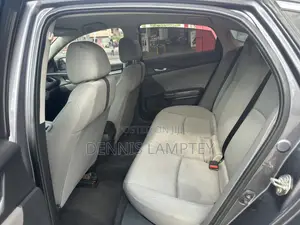 Honda Civic 2019 Silver