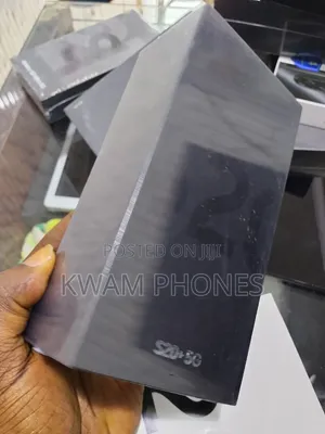 New Samsung Galaxy S20+ 5G 128 GB Black