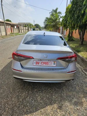 Honda Civic Sport 2022 Silver
