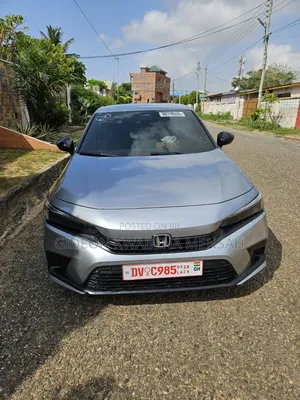 Honda Civic Sport 2022 Silver
