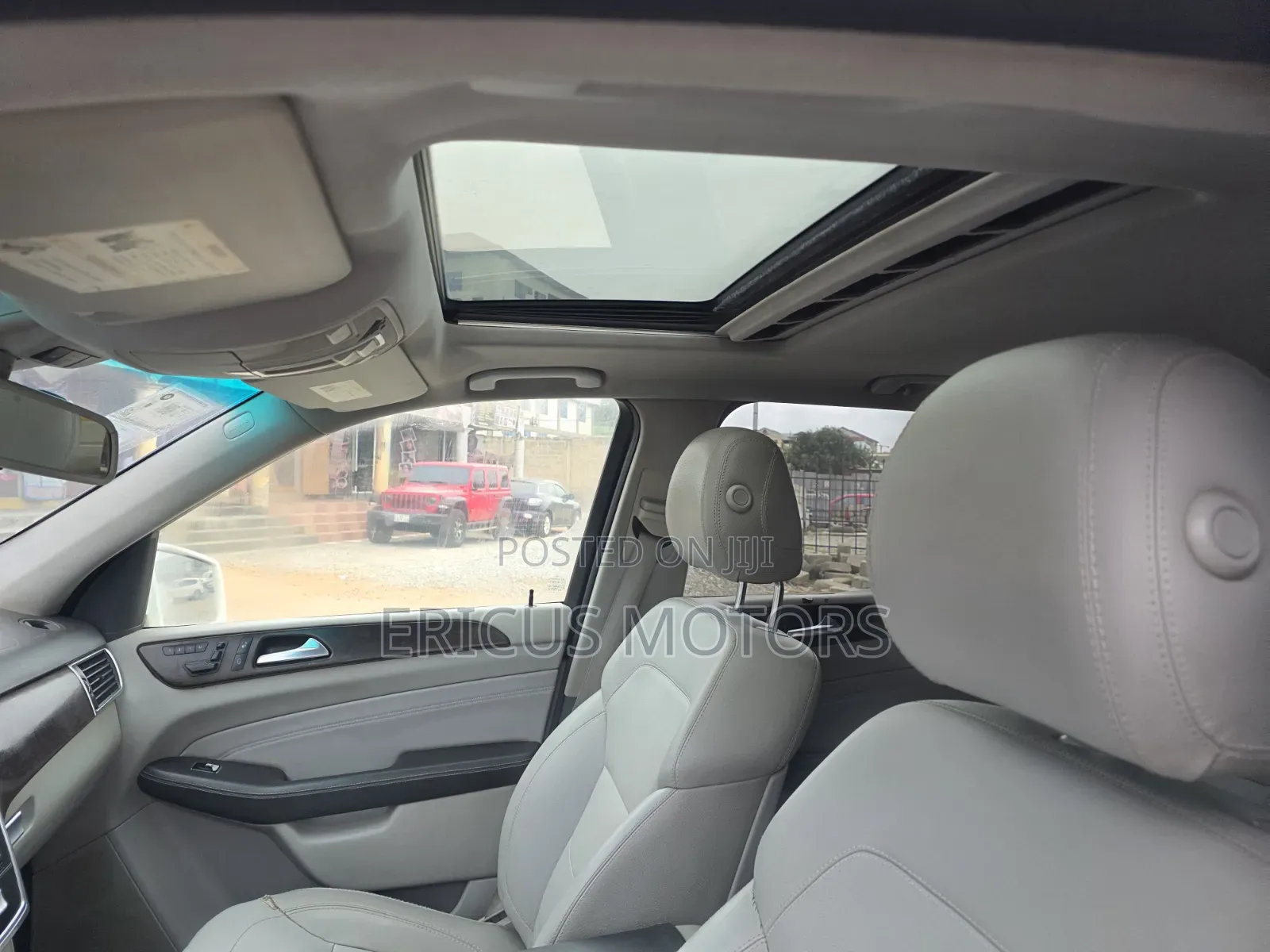 Mercedes-Benz M Class ML 350 4Matic 2012 White