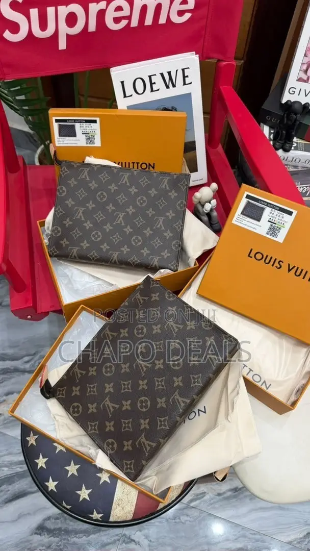 Louis Vuiton Side Bag