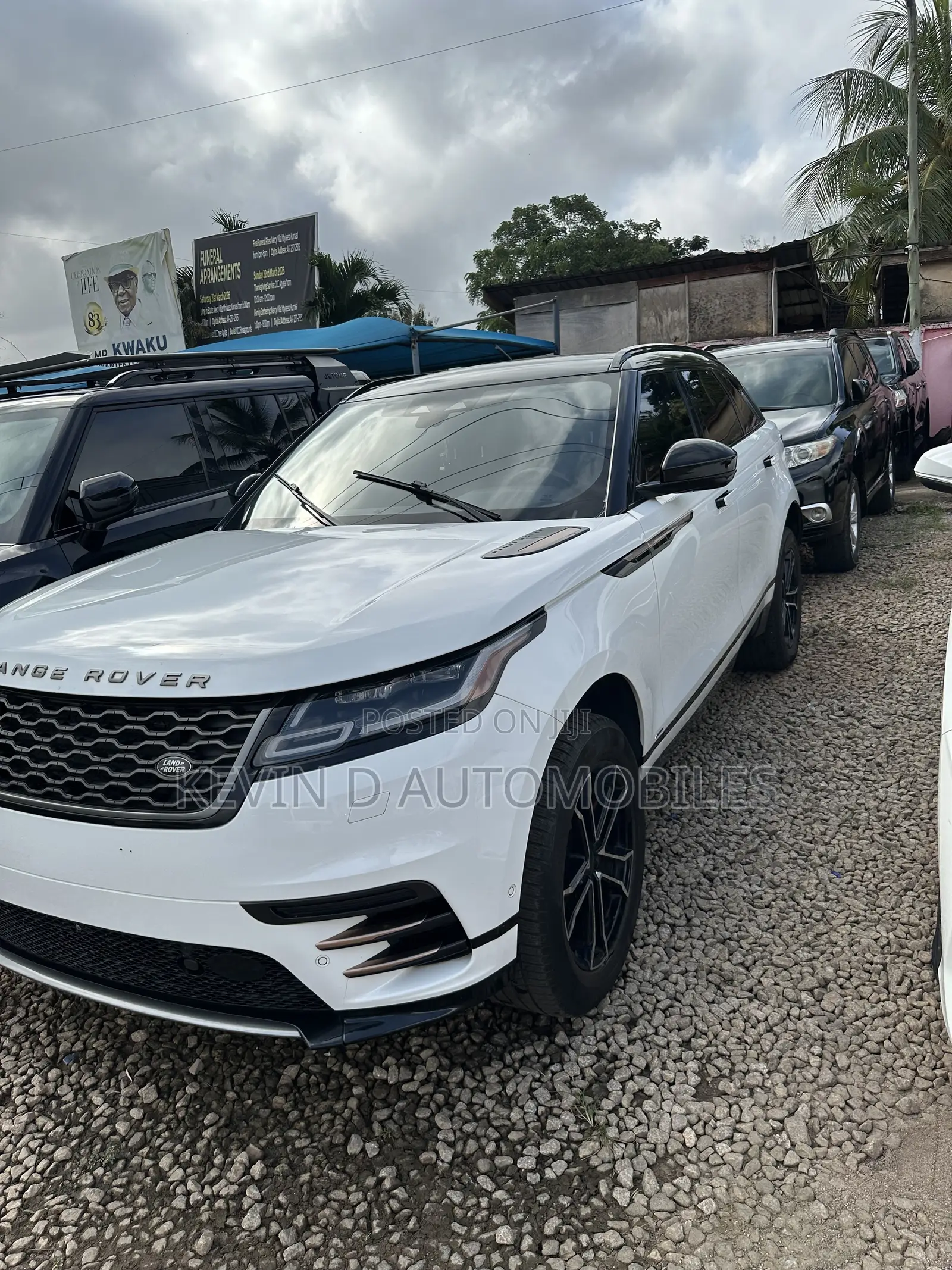 Land Rover Range Rover Velar R-Dynamic S 2022 White