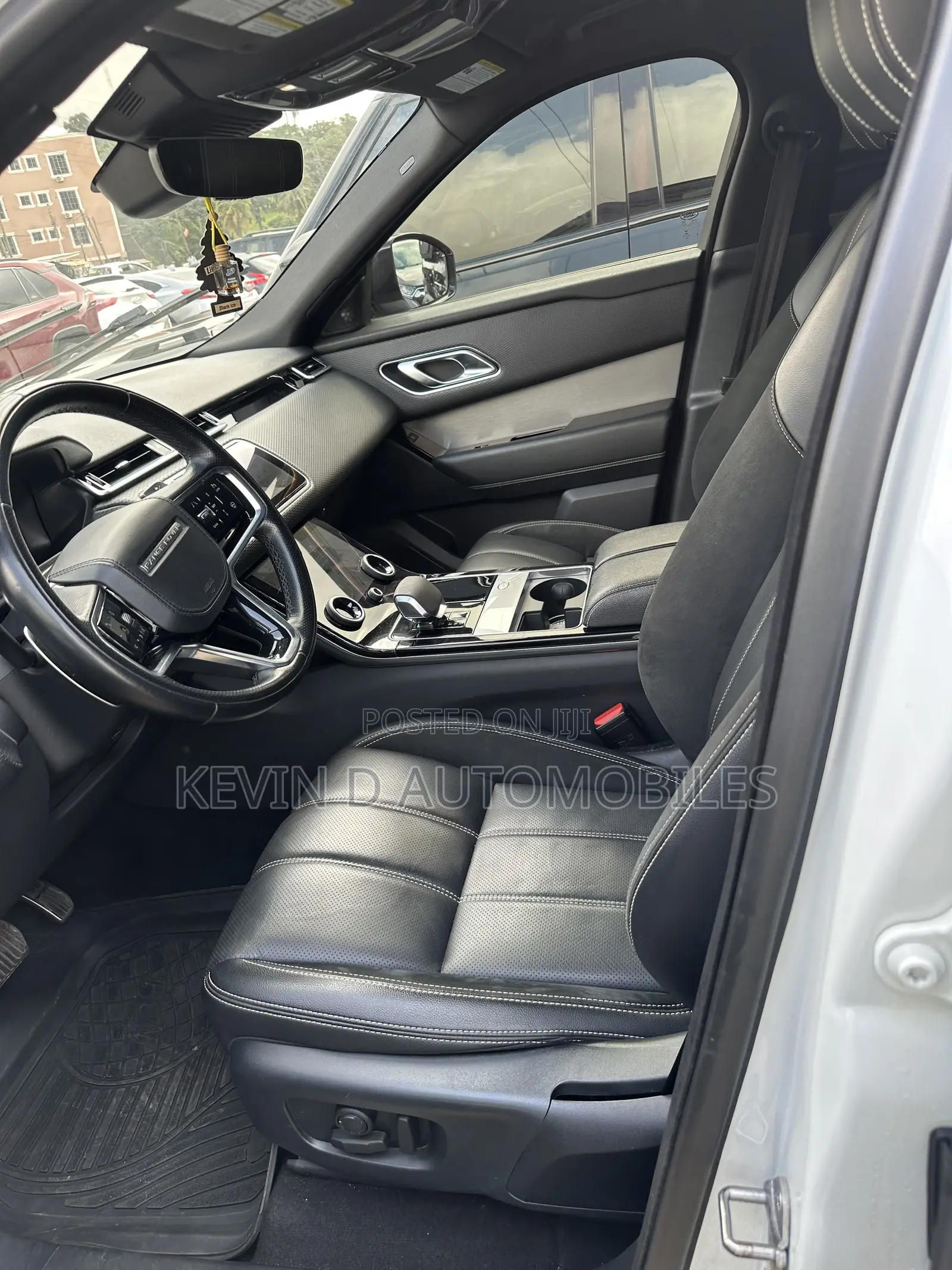 Land Rover Range Rover Velar R-Dynamic S 2022 White